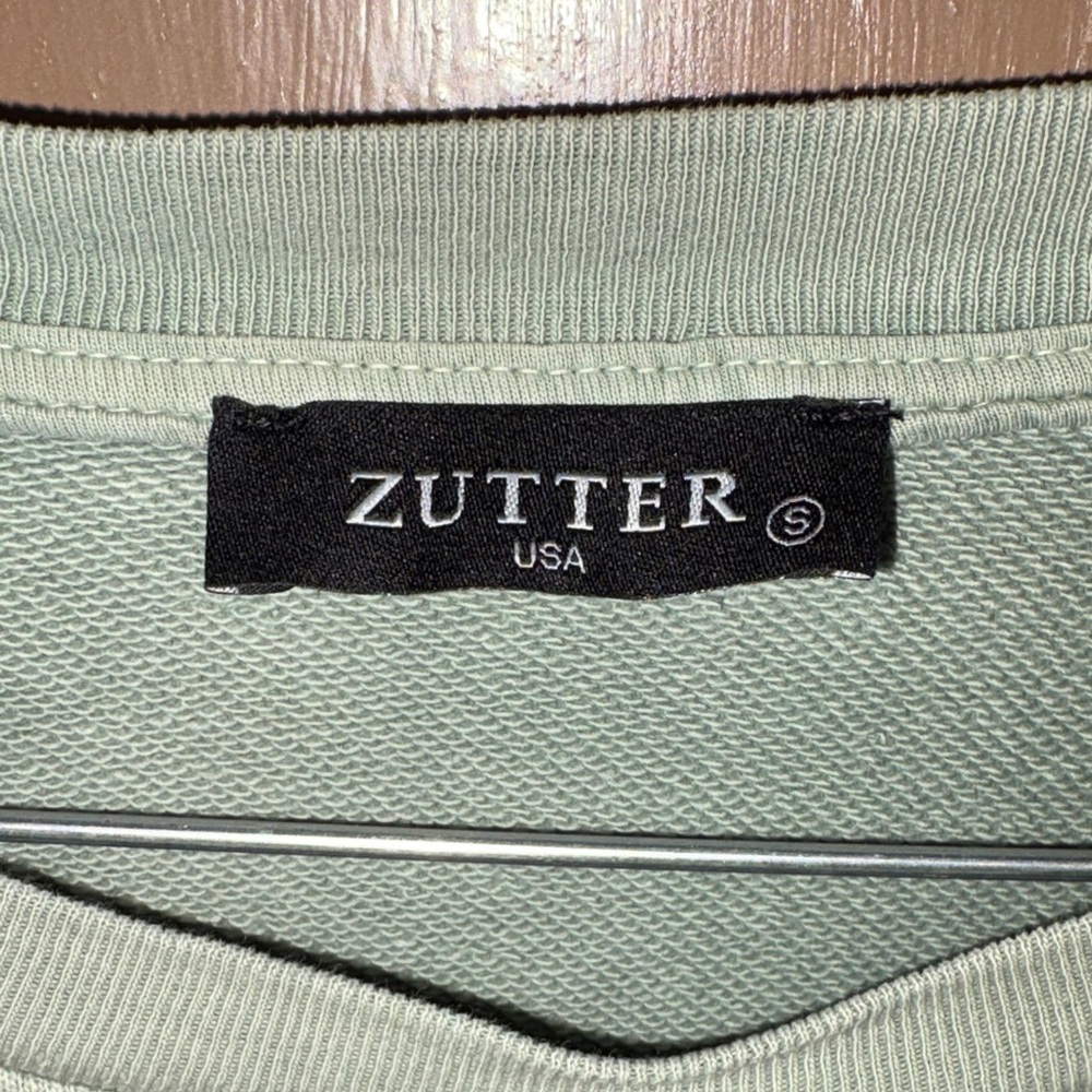 Dreamer World Tour Graphic Sweatshirt - Zutter - Sage Green - Picture 2 of 4